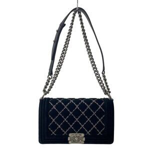 【入荷極小高級】CHANEL ボーイシャネル ミディアムウォレット CHANEL BOY CHANEL(シャネル ボーイ シャネル) 折りたたみ財布